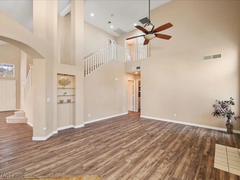 7924 McDowell, Las Vegas, NV 89129