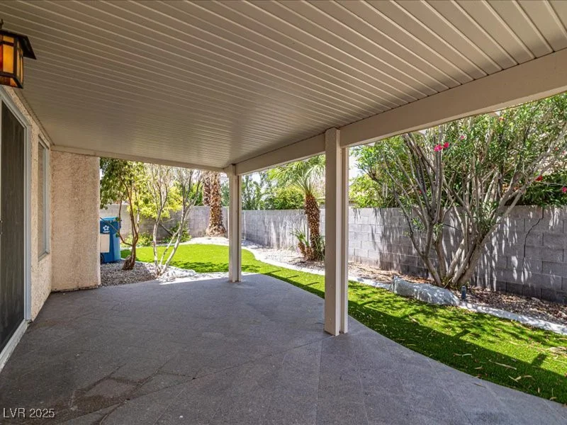7924 McDowell, Las Vegas, NV 89129