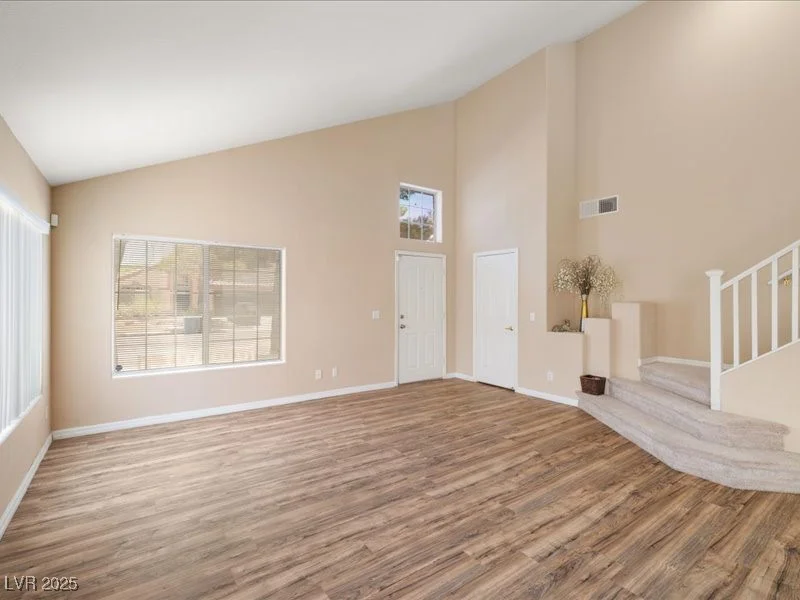 7924 McDowell, Las Vegas, NV 89129
