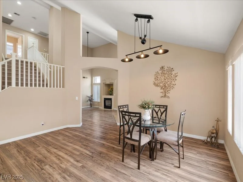 7924 McDowell, Las Vegas, NV 89129