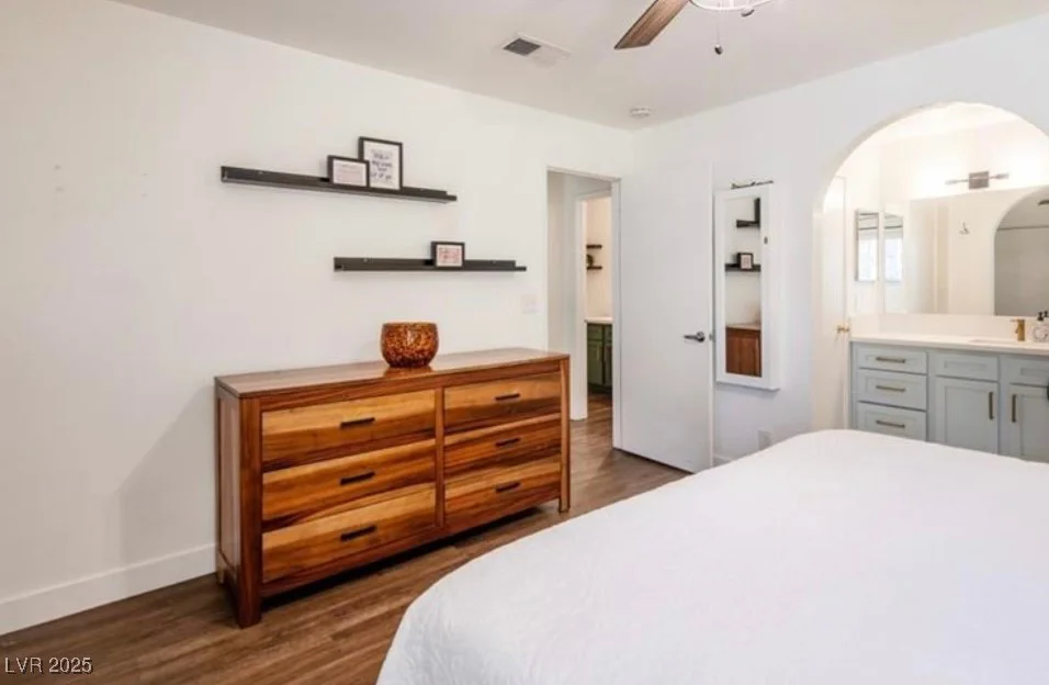 2200 Fort Apache, Las Vegas, NV 89117