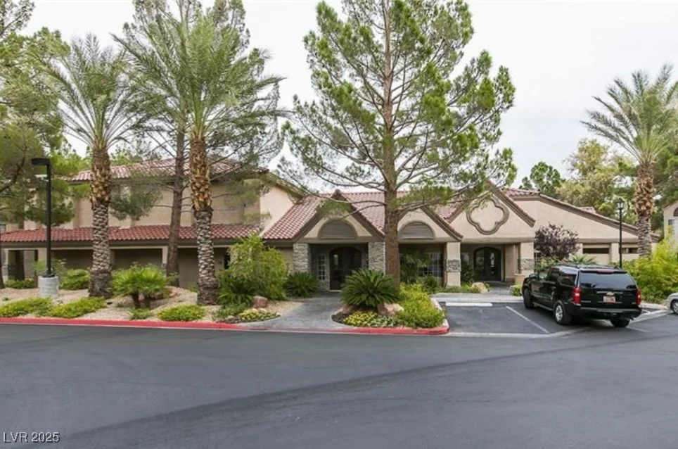 2200 Fort Apache, Las Vegas, NV 89117