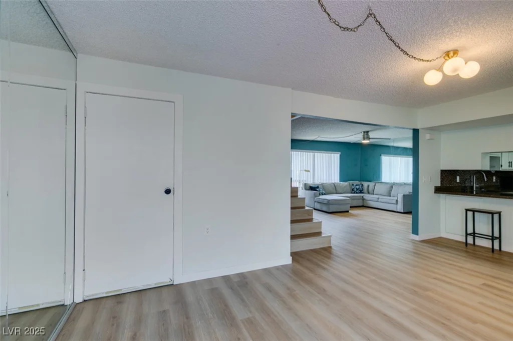 3785 Decade, Las Vegas, NV 89121