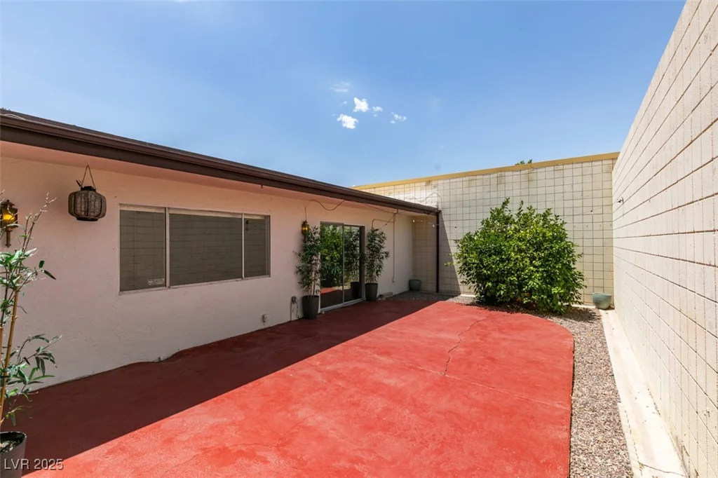3785 Decade, Las Vegas, NV 89121