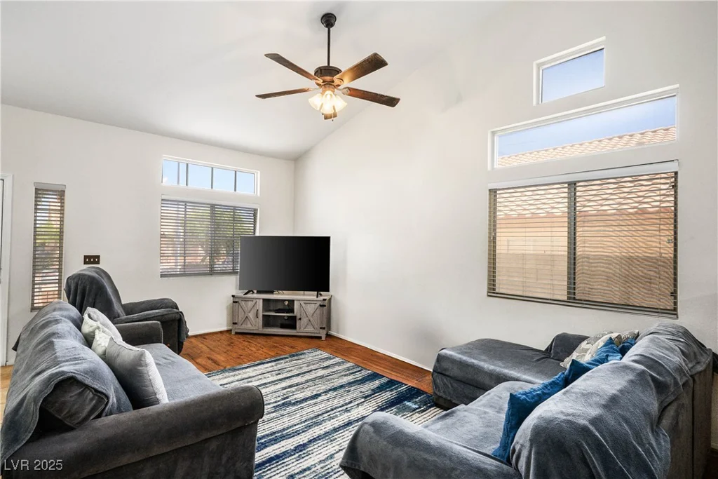 218 Red Coral, Henderson, NV 89002