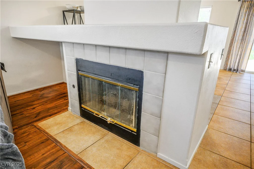 218 Red Coral, Henderson, NV 89002