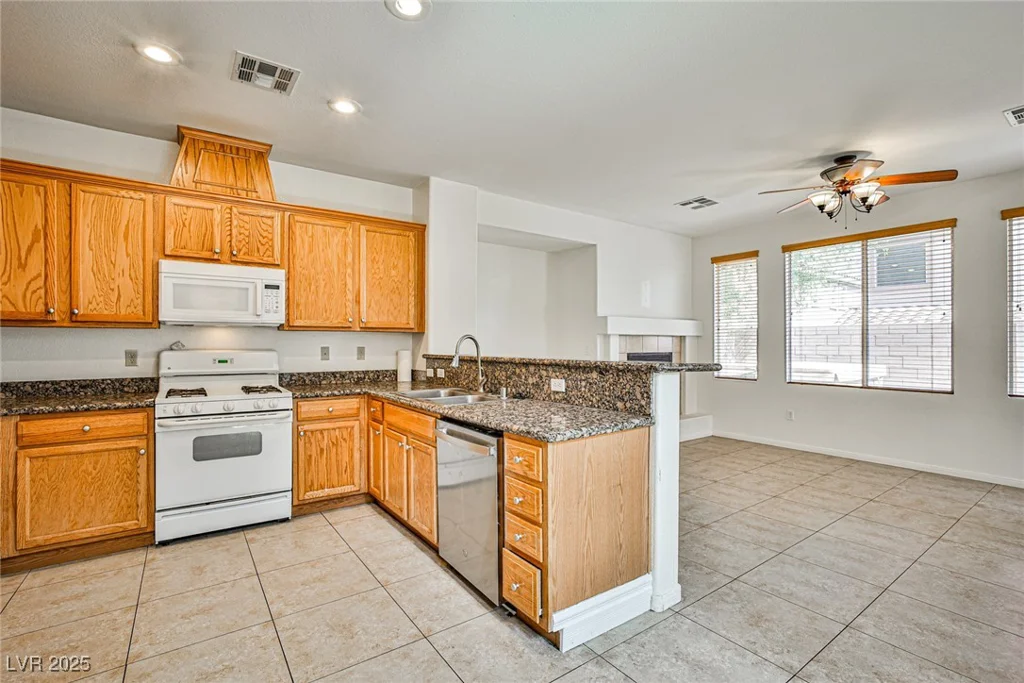 9122 Mountain Maple, Las Vegas, NV 89148