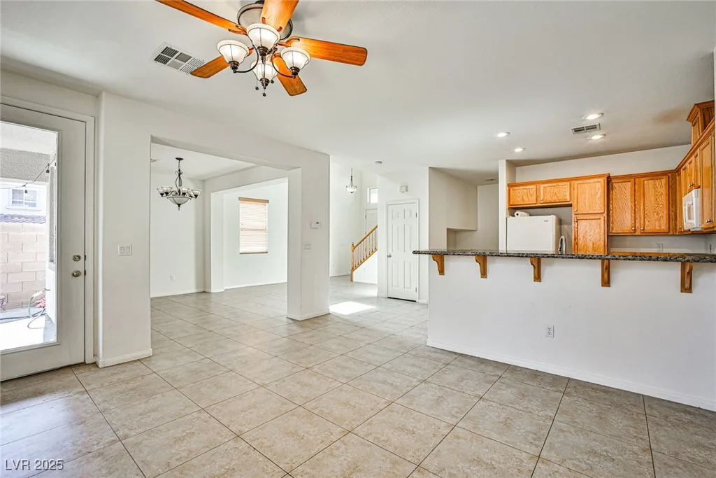 9122 Mountain Maple, Las Vegas, NV 89148