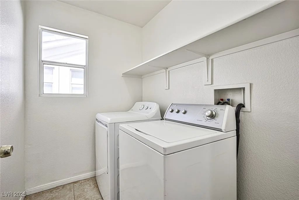 9122 Mountain Maple, Las Vegas, NV 89148