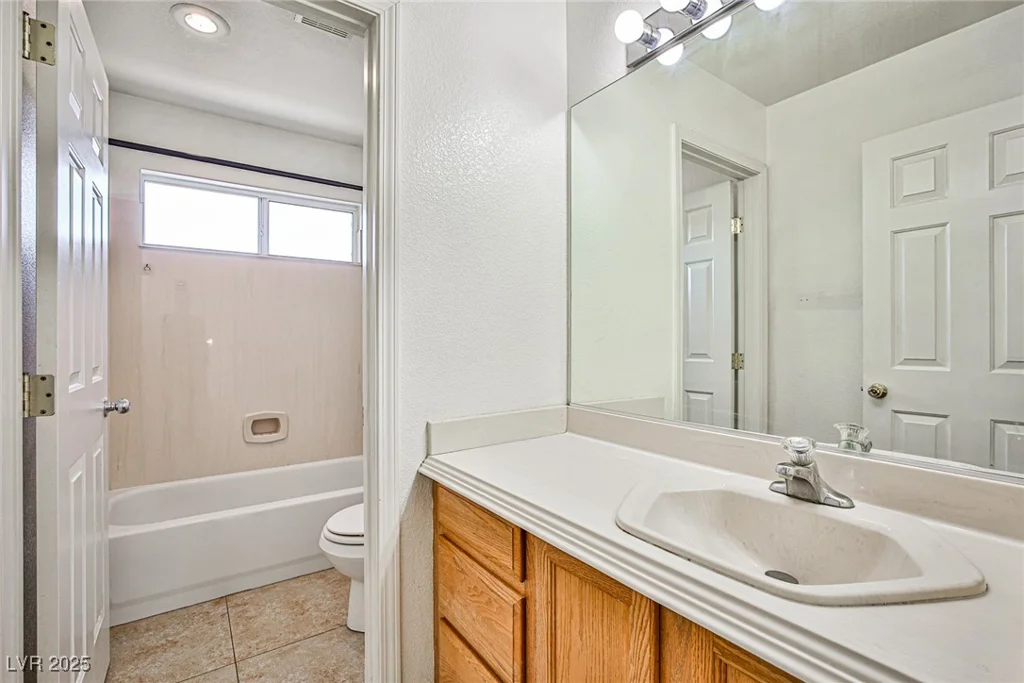 9122 Mountain Maple, Las Vegas, NV 89148