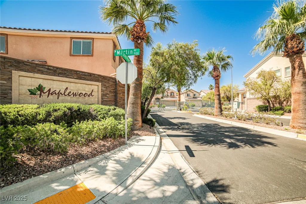 9122 Mountain Maple, Las Vegas, NV 89148