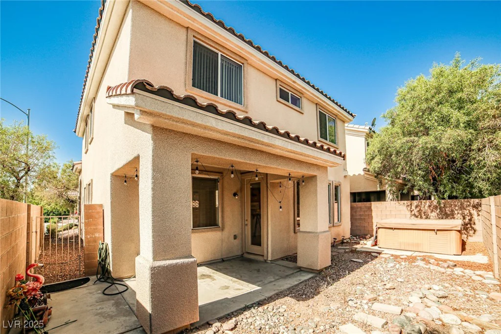 9122 Mountain Maple, Las Vegas, NV 89148