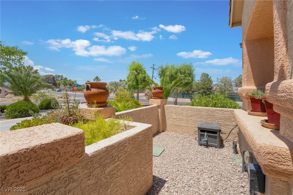 8808 Homestead, Las Vegas, NV 89143