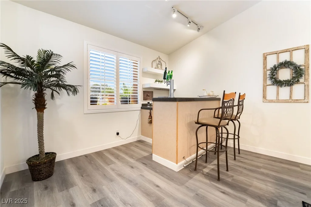 8808 Homestead, Las Vegas, NV 89143