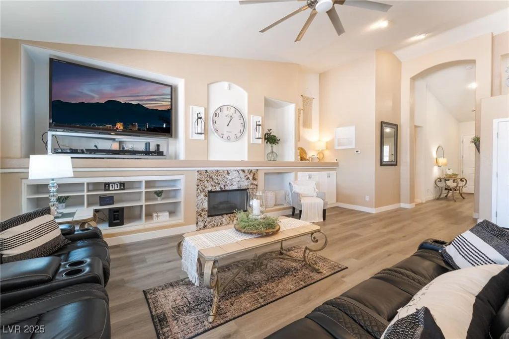 8808 Homestead, Las Vegas, NV 89143