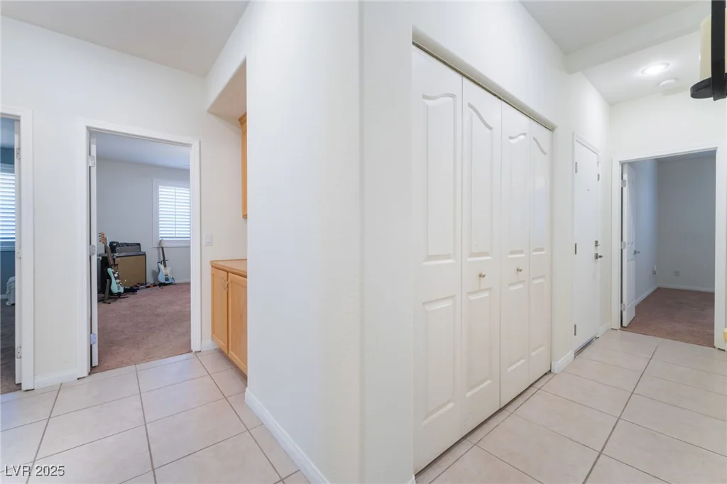 8808 Homestead, Las Vegas, NV 89143