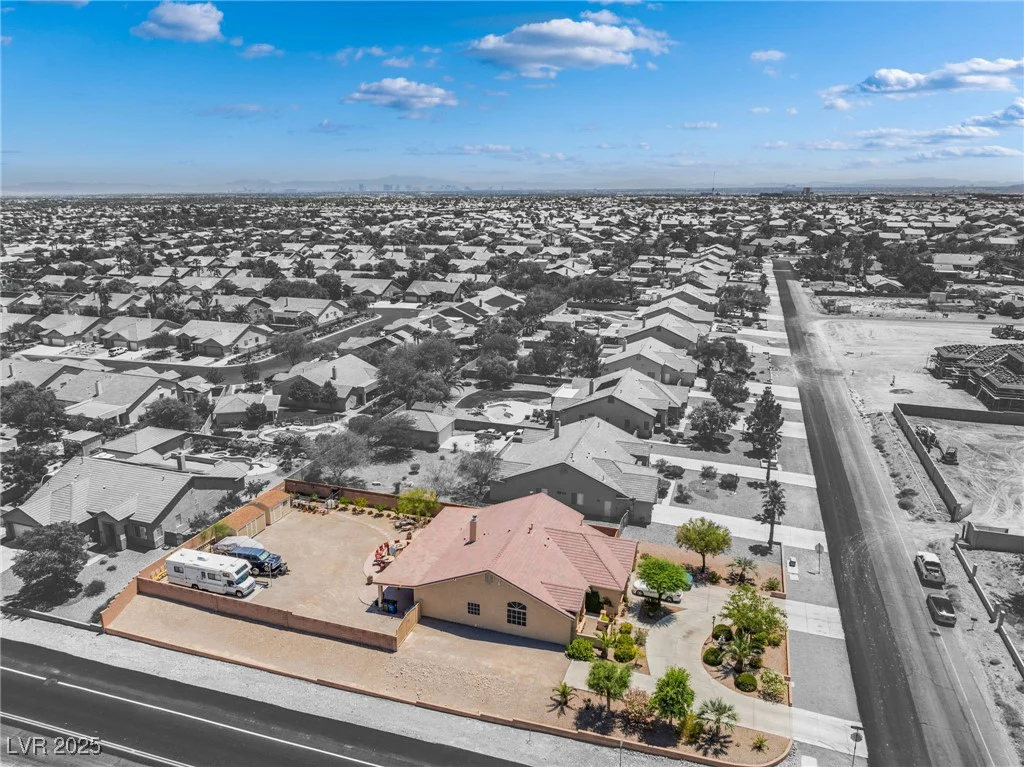 8808 Homestead, Las Vegas, NV 89143