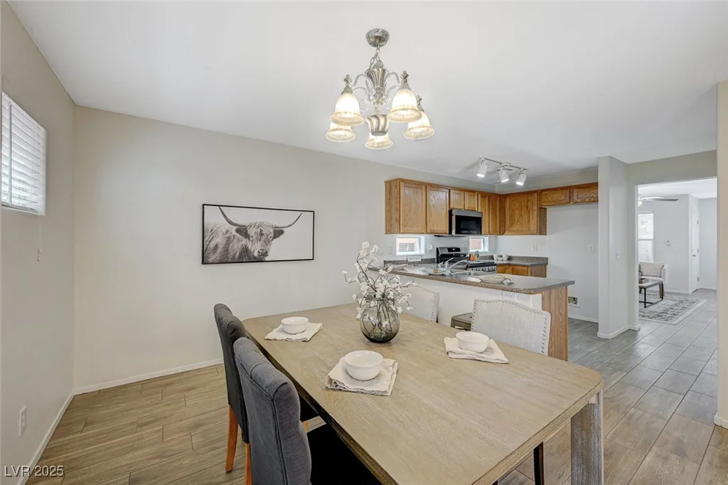 6048 Aripeka, Henderson, NV 89011