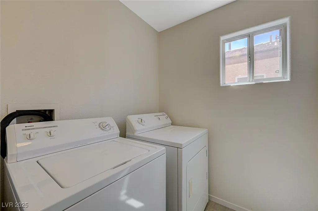 6048 Aripeka, Henderson, NV 89011