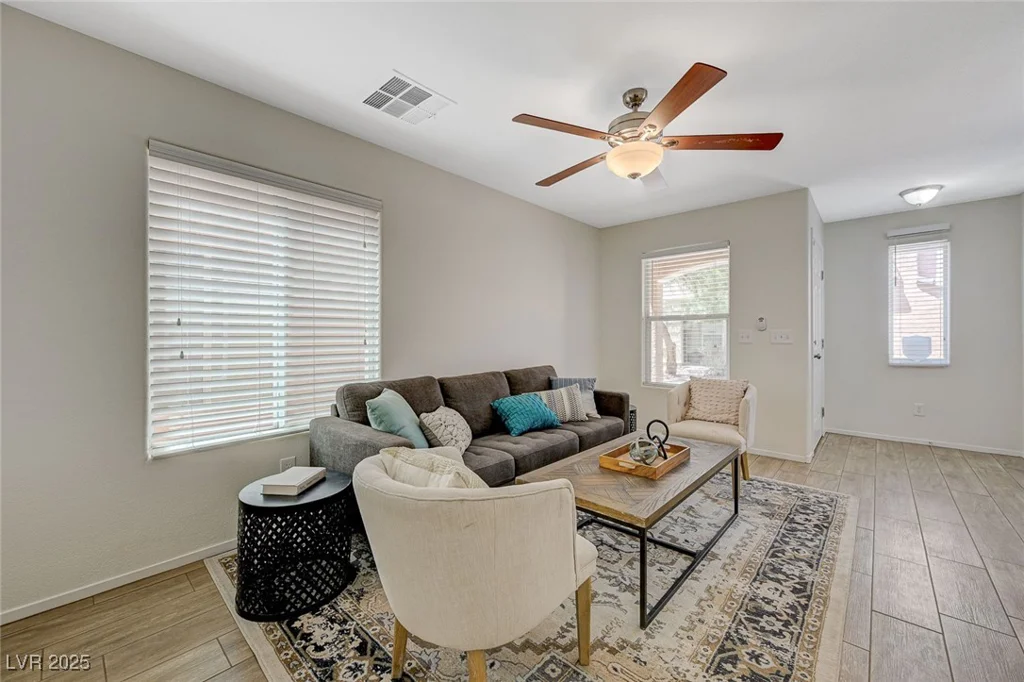 6048 Aripeka, Henderson, NV 89011