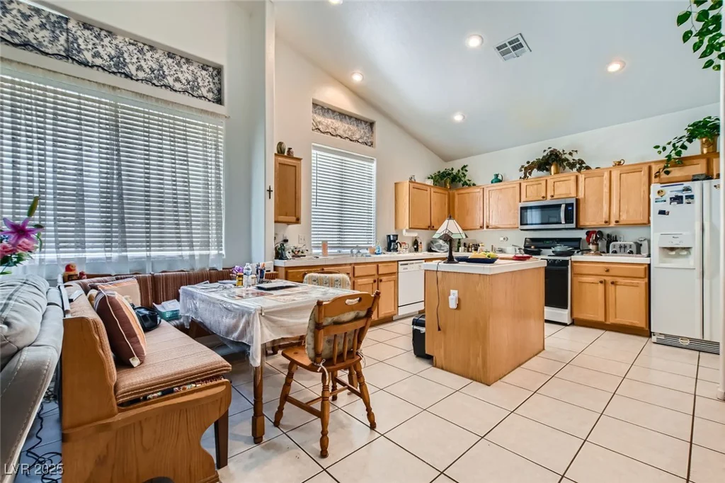 5413 Flora Spray, Las Vegas, NV 89130