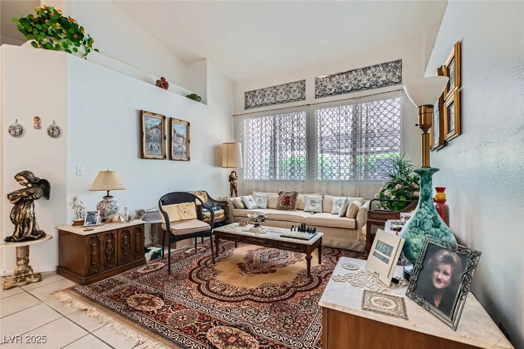 5413 Flora Spray, Las Vegas, NV 89130