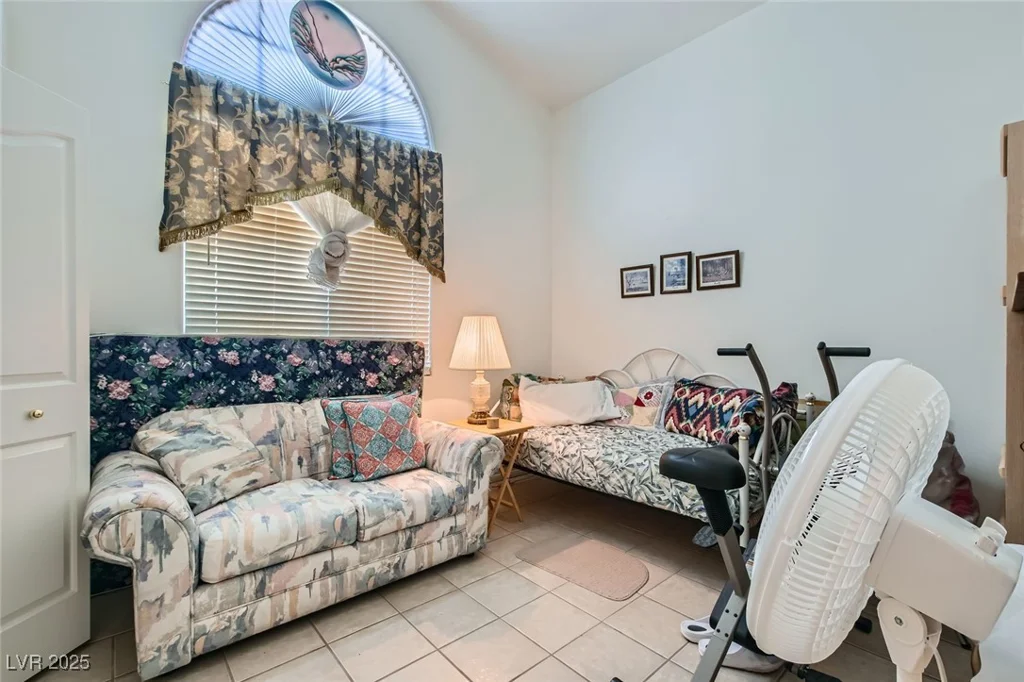 5413 Flora Spray, Las Vegas, NV 89130