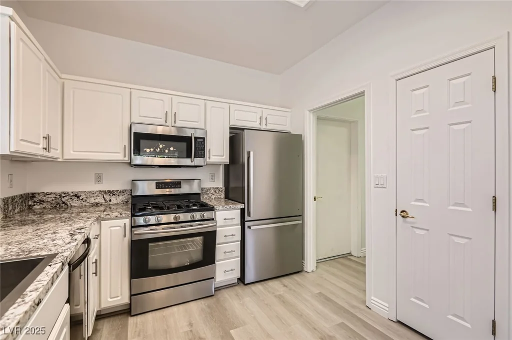 9516 City Hill, Las Vegas, NV 89134