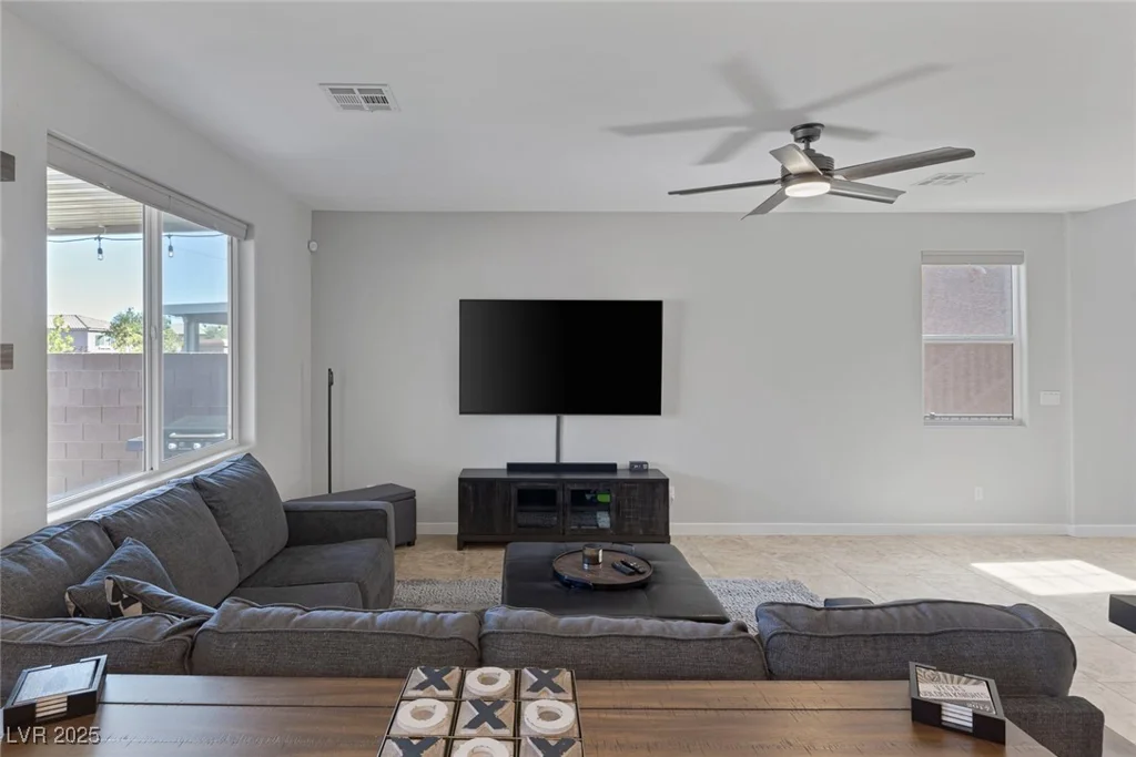 7720 Houston Peak, Las Vegas, NV 89166