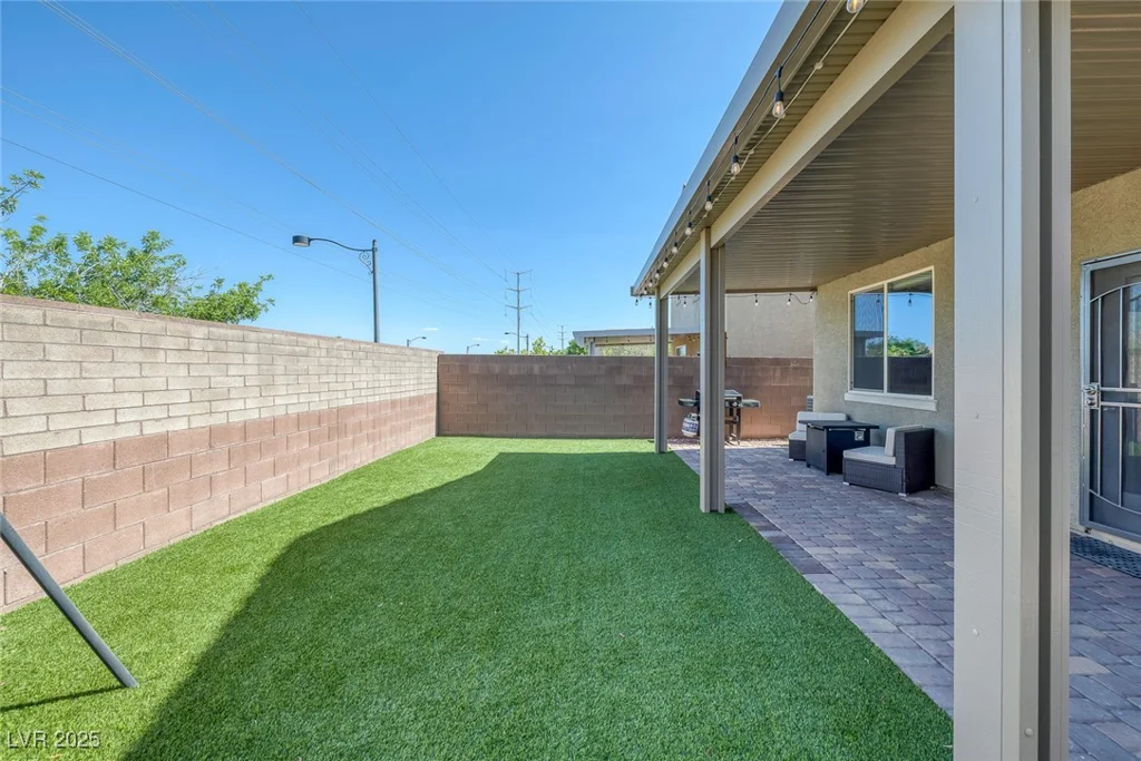 7720 Houston Peak, Las Vegas, NV 89166
