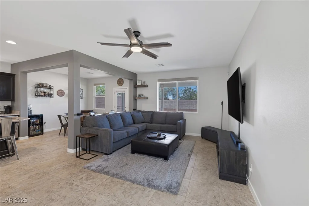 7720 Houston Peak, Las Vegas, NV 89166