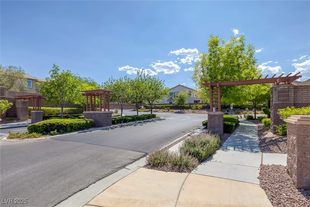 7720 Houston Peak, Las Vegas, NV 89166