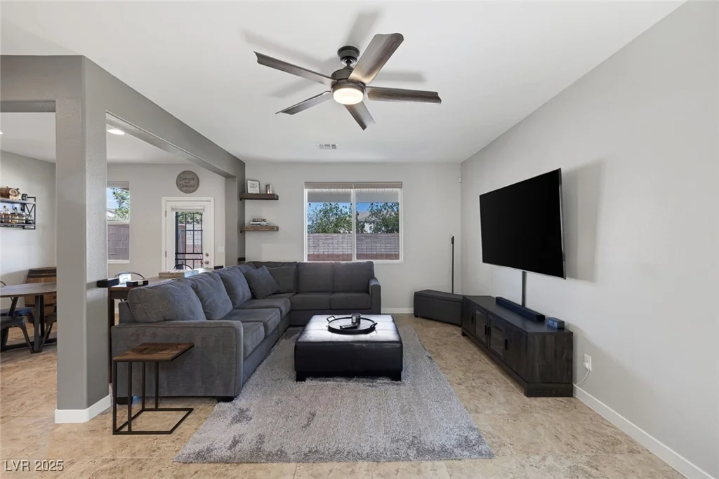 7720 Houston Peak, Las Vegas, NV 89166