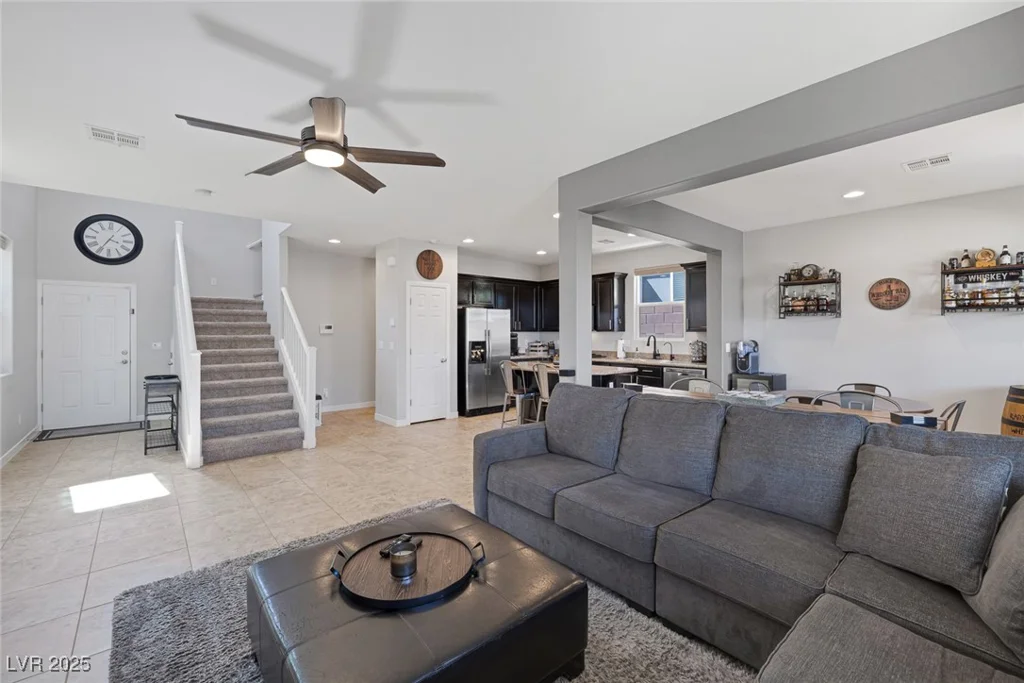7720 Houston Peak, Las Vegas, NV 89166