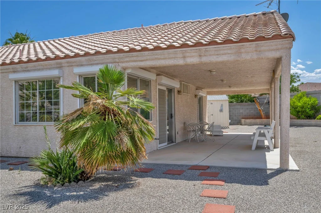 5139 Zapata, North Las Vegas, NV 89031