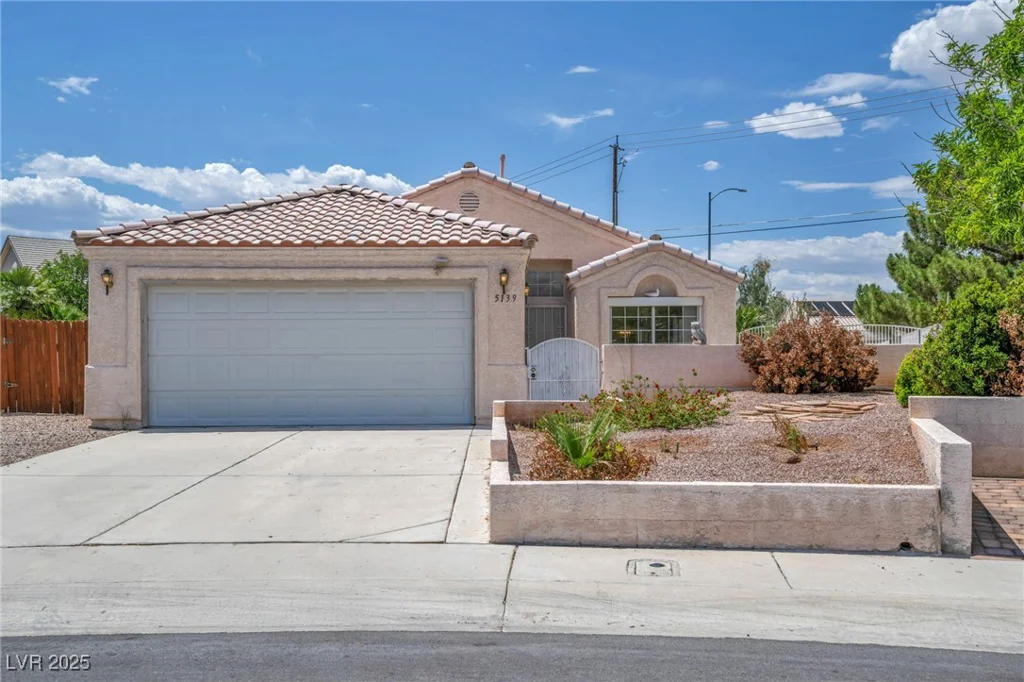5139 Zapata, North Las Vegas, NV 89031