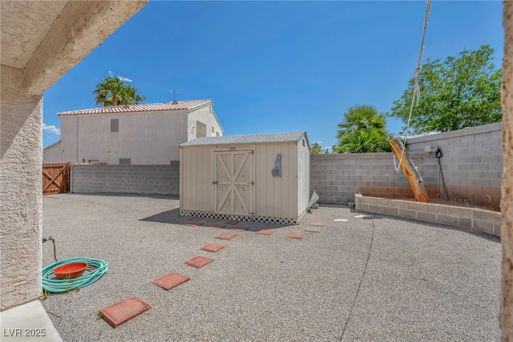 5139 Zapata, North Las Vegas, NV 89031