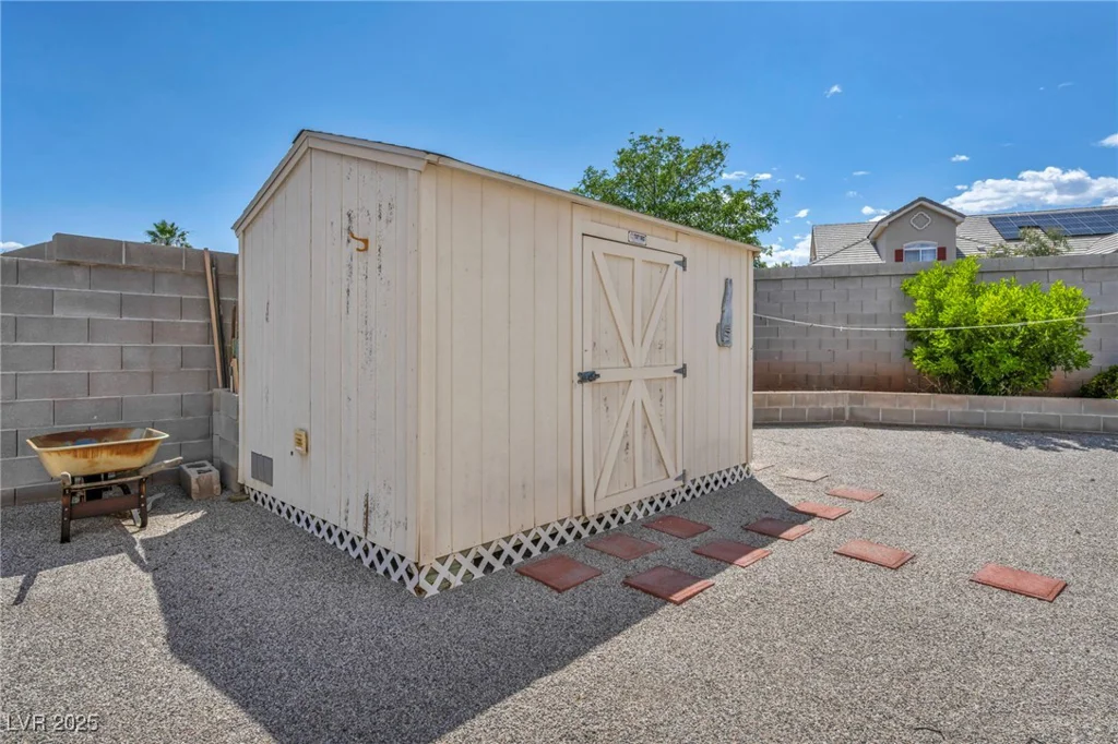 5139 Zapata, North Las Vegas, NV 89031