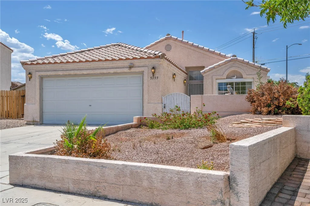 5139 Zapata, North Las Vegas, NV 89031