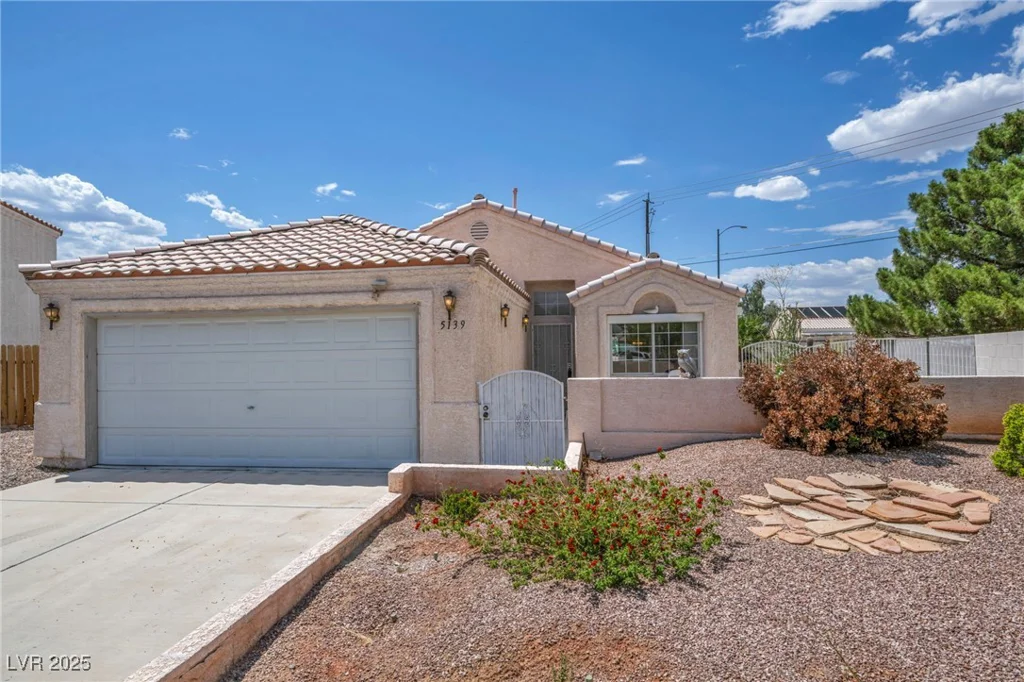 5139 Zapata, North Las Vegas, NV 89031