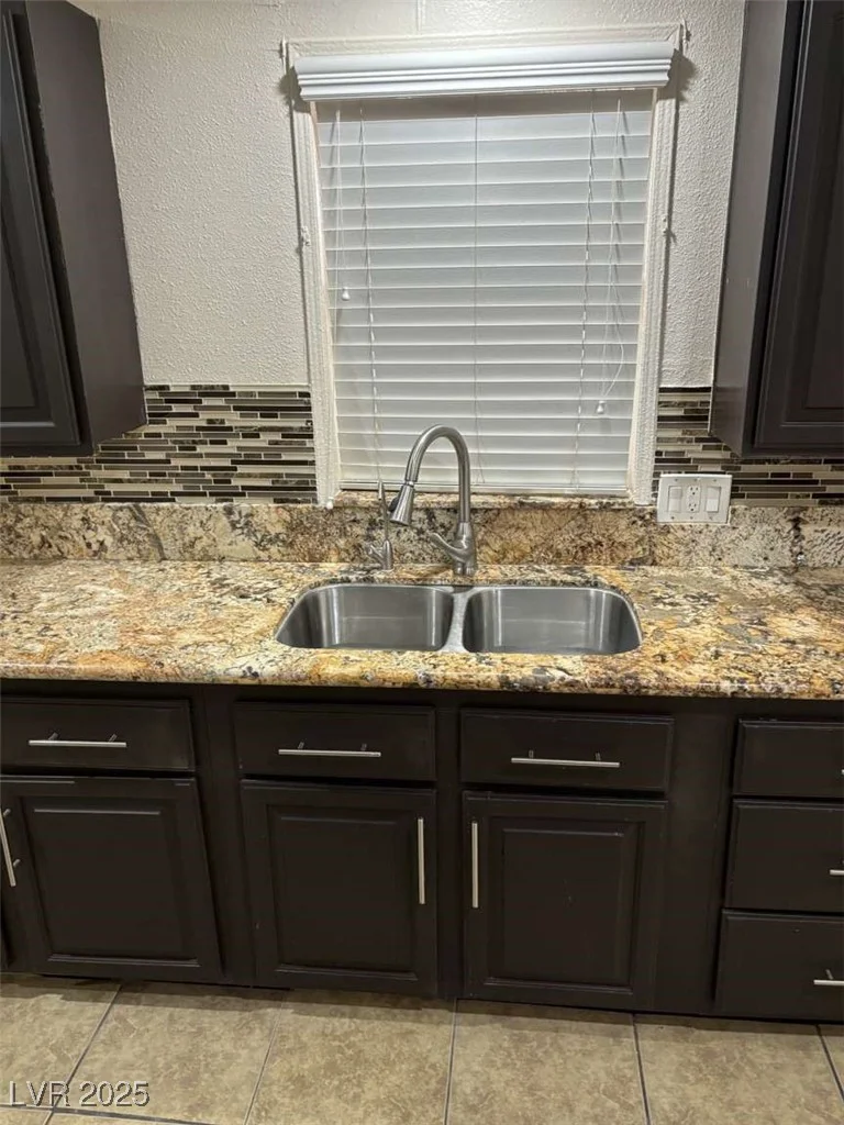 3410 Death Valley, Las Vegas, NV 89122