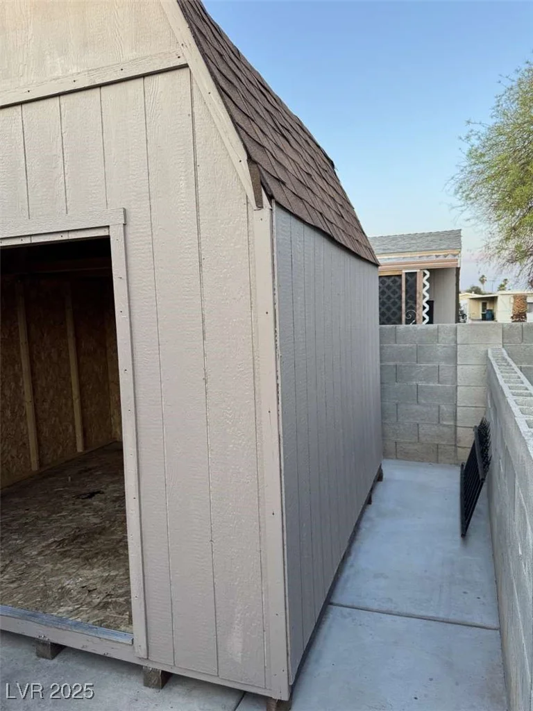 3410 Death Valley, Las Vegas, NV 89122