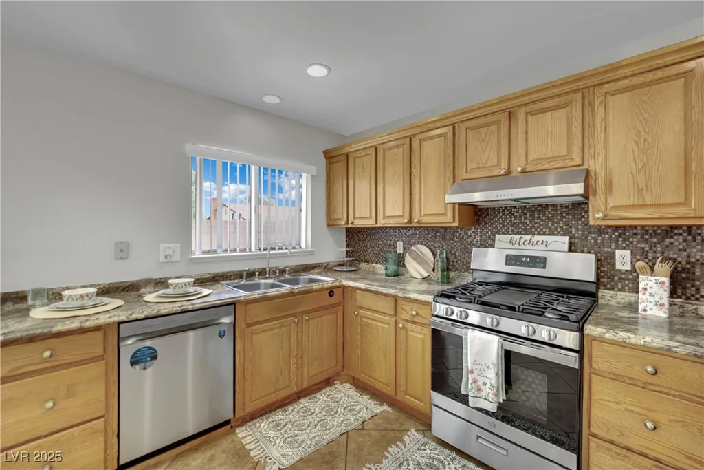 317 Kane, Las Vegas, NV 89110