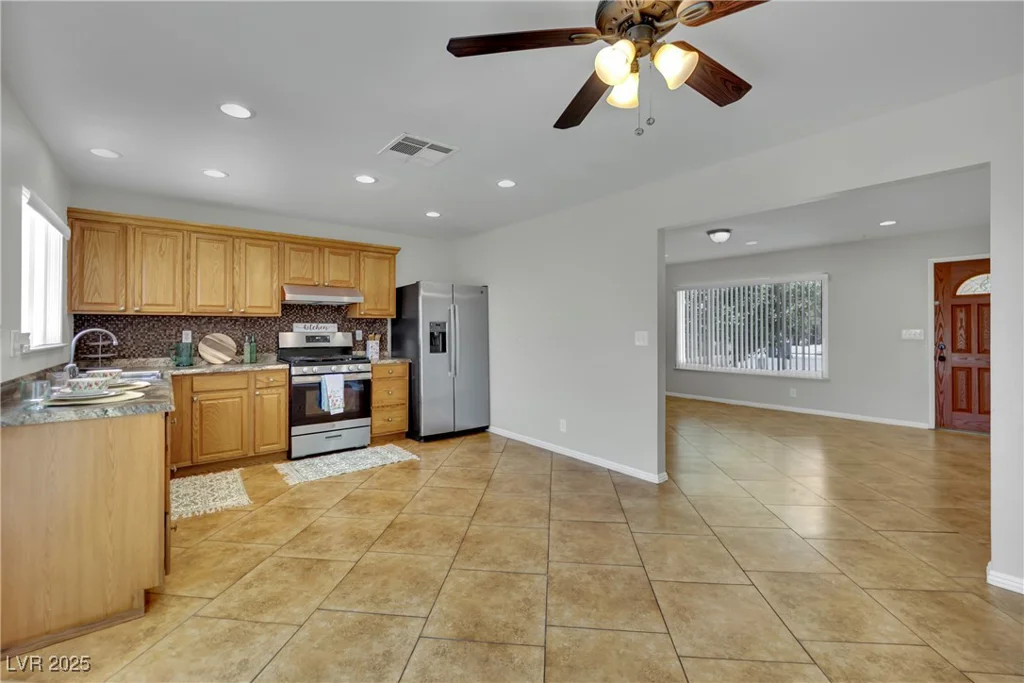 317 Kane, Las Vegas, NV 89110