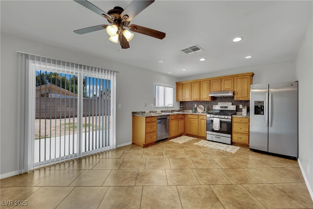317 Kane, Las Vegas, NV 89110