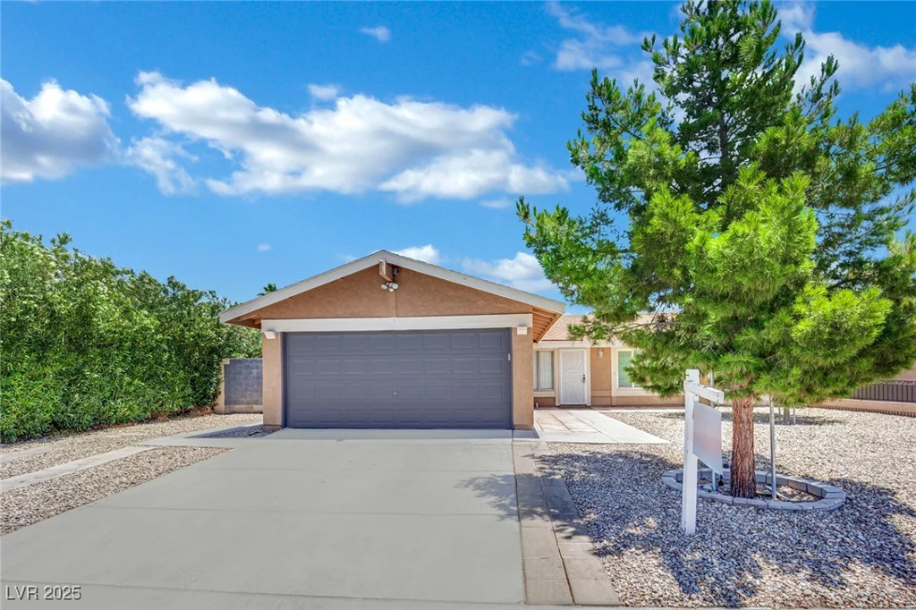 317 Kane, Las Vegas, NV 89110