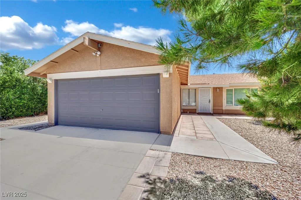 317 Kane, Las Vegas, NV 89110