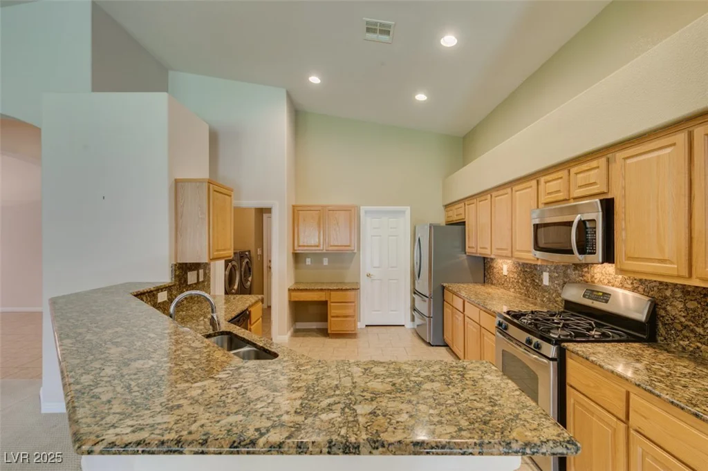8204 Turbys Treehouse, Las Vegas, NV 89131