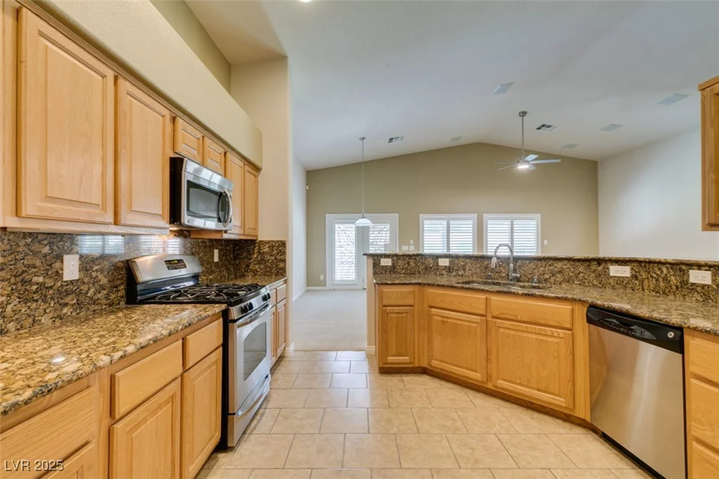 8204 Turbys Treehouse, Las Vegas, NV 89131