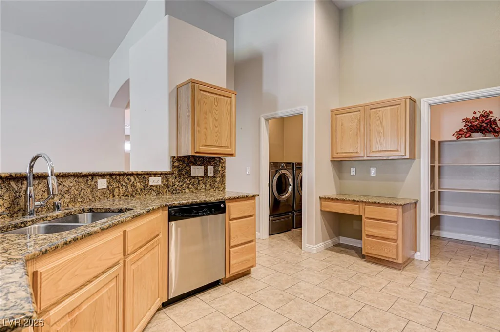 8204 Turbys Treehouse, Las Vegas, NV 89131